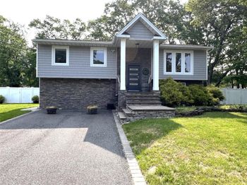 35 Junard Boulevard