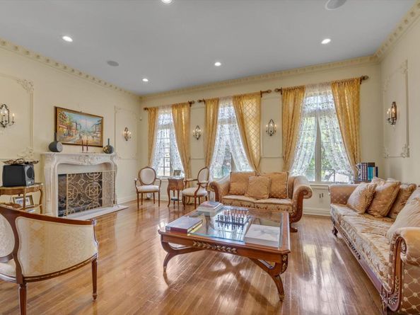 760 Hillcrest Place, North Woodmere NY 11581