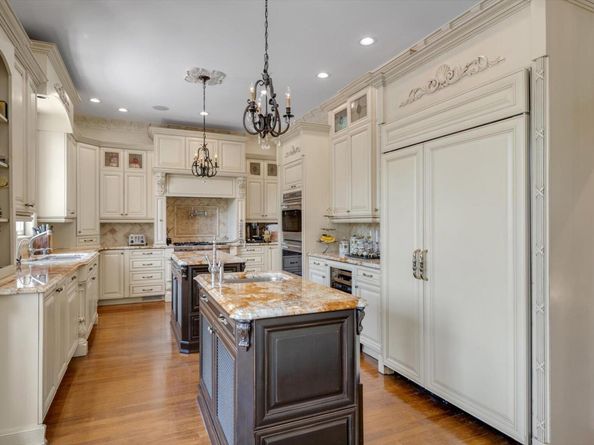 760 Hillcrest Place, North Woodmere NY 11581