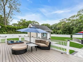 21 Buttonwood Drive, Dix Hills NY 11746