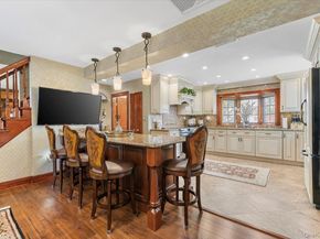 105 Sunrise Lane, Levittown NY 11756