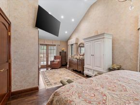105 Sunrise Lane, Levittown NY 11756