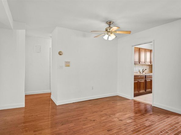 505 Central Avenue 609, White Plains NY 10606