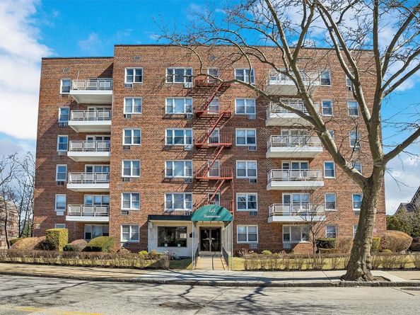 415 Gramatan Avenue 3J, Mount Vernon NY 10552
