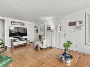 43 Phyllis Lane, Jamesport NY 11947