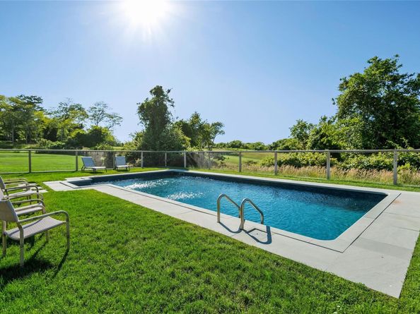 100 S Fairview Avenue, Montauk NY 11954