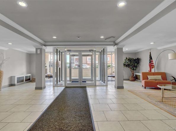 750 Shore Road 4B, Long Beach NY 11561