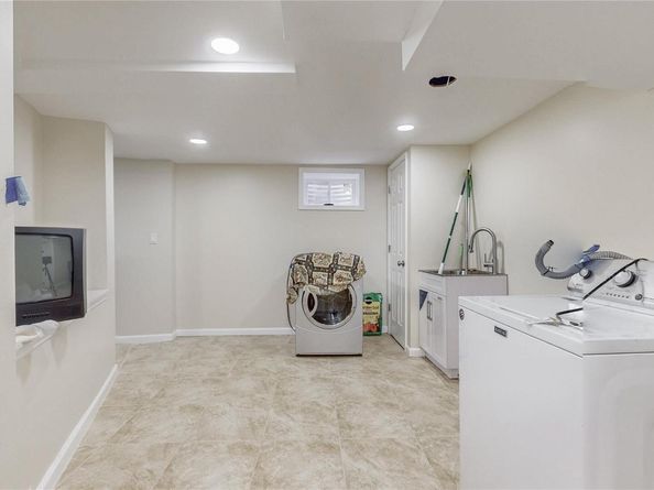 111-09 62 Drive, Forest Hills NY 11375