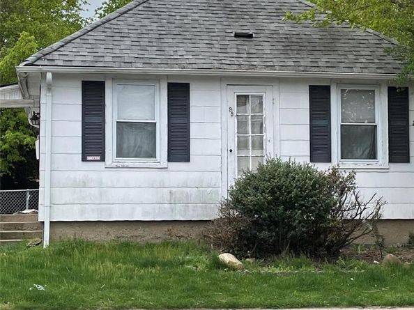 98 Steamboat Road, Great Neck NY 11024