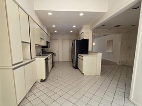 2 Leonard Drive, East Rockaway NY 11518