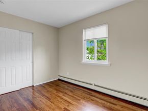 16 Allegheny Drive W, Farmingville NY 11738