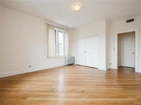 1175 E Broadway 2J, Hewlett NY 11557