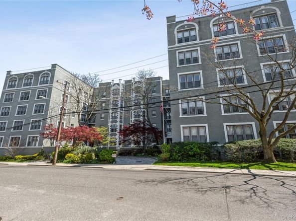 1175 E Broadway 2J, Hewlett NY 11557