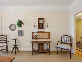 12 Hamilton B5, Garden City NY 11530