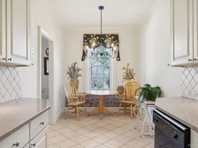 12 Hamilton B5, Garden City NY 11530