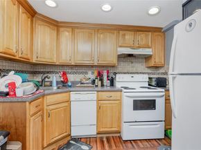 7 Junior Drive, Ronkonkoma NY 11779