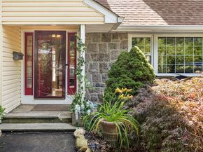 7 Junior Drive, Ronkonkoma NY 11779