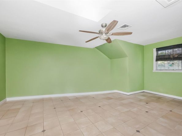 7 Junior Drive, Ronkonkoma NY 11779