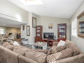 7 Junior Drive, Ronkonkoma NY 11779