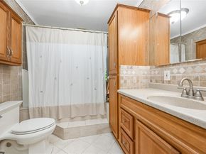 7 Junior Drive, Ronkonkoma NY 11779