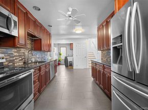 15 Oakhurst Street, Huntington Station NY 11746