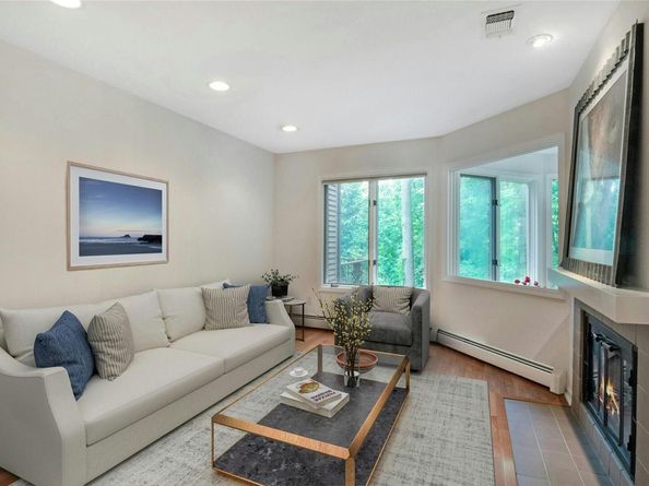 707 Eagle Bay Drive, Ossining NY 10562