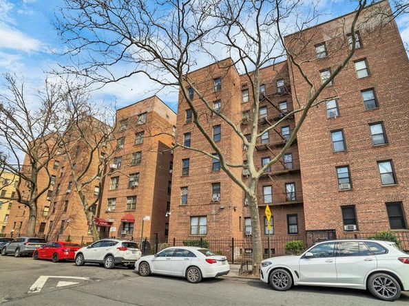 2750 Olinville Avenue 1K, Bronx NY 10467