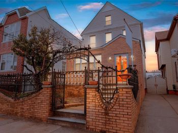 112 Bay 10th Street