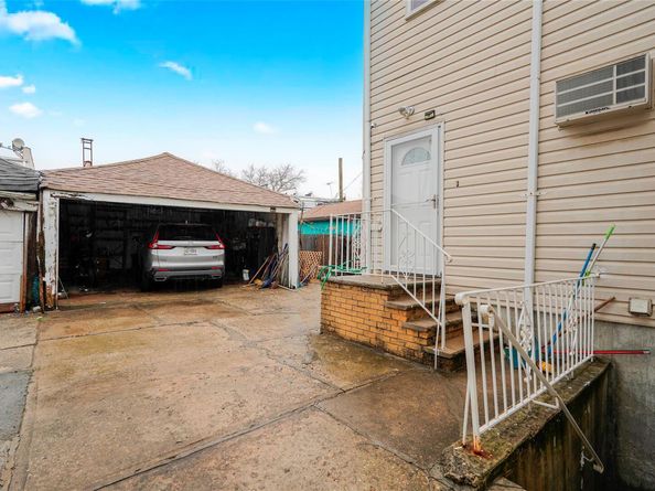 112 Bay 10th Street, Brooklyn NY 11228