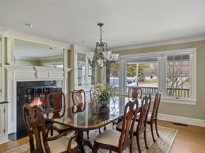 18 Landing Lane, East Quogue NY 11942