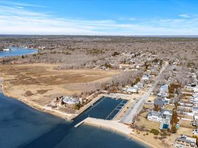 18 Landing Lane, East Quogue NY 11942