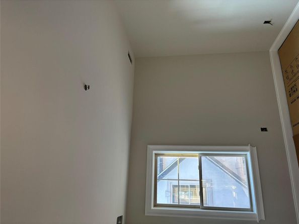 67 2ND Street W, Mount Vernon NY 10550