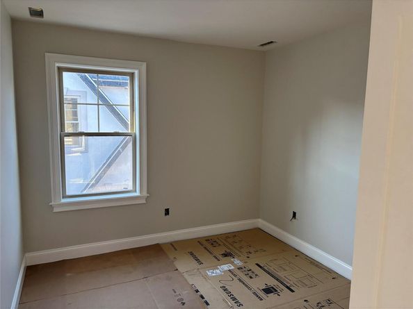 67 2ND Street W, Mount Vernon NY 10550