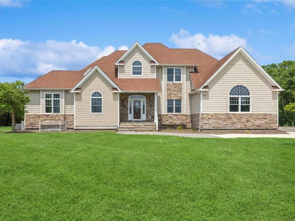 1465 Ackerly Pond Lane, Southold NY 11971