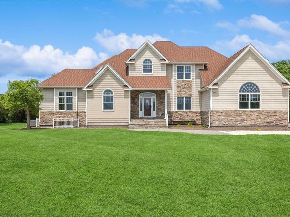 1465 Ackerly Pond Lane, Southold NY 11971
