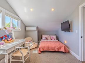 53 Old Neck Road S, Center Moriches NY 11934