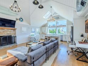 53 Old Neck Road S, Center Moriches NY 11934