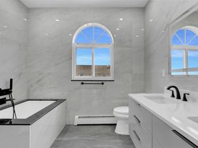 981 Oceanfront, Long Beach NY 11561