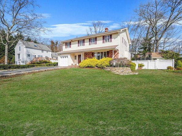 1 Pine Road, Rocky Point NY 11778