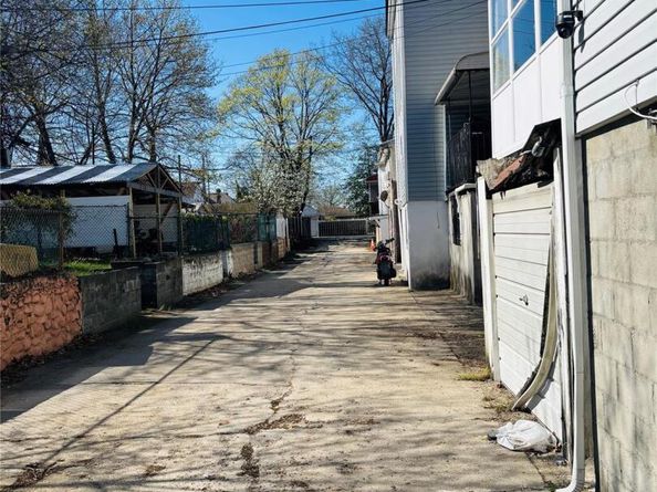 115- 43 227 Street, Cambria Heights NY 11414