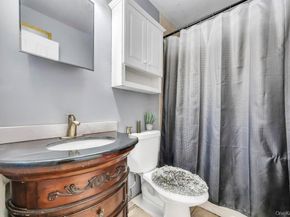 542 Freeman Avenue, Brentwood NY 11717