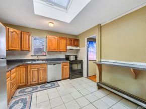 542 Freeman Avenue, Brentwood NY 11717