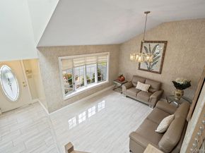 939 Manor Lane, Bay Shore NY 11706