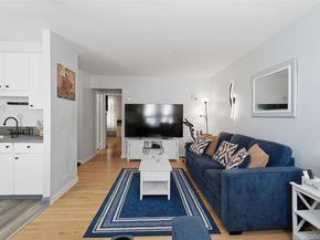25 Trinity Place 2k, New Rochelle NY 10805