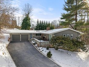 473 Winding Road N, Ardsley NY 10502