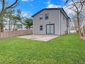 567 Puritan Drive, Shirley NY 11967
