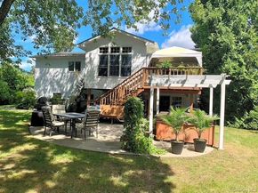 152 Keswick Drive, East Islip NY 11730