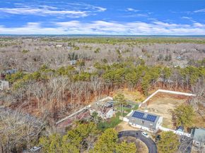 43 Madeline Road, Ridge NY 11961