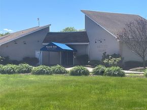 40 Navajo Court 40, Coram NY 11727