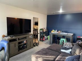 40 Navajo Court 40, Coram NY 11727